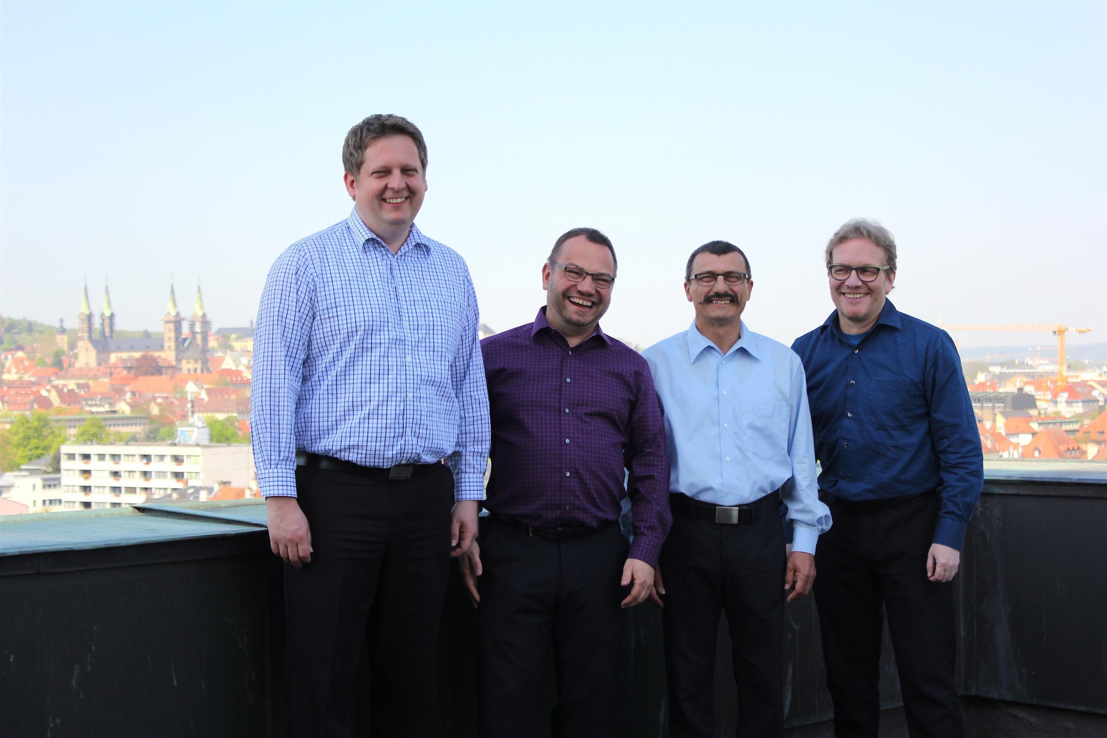 Erzbischof Schick weiht im Dom vier Ständige Diakone