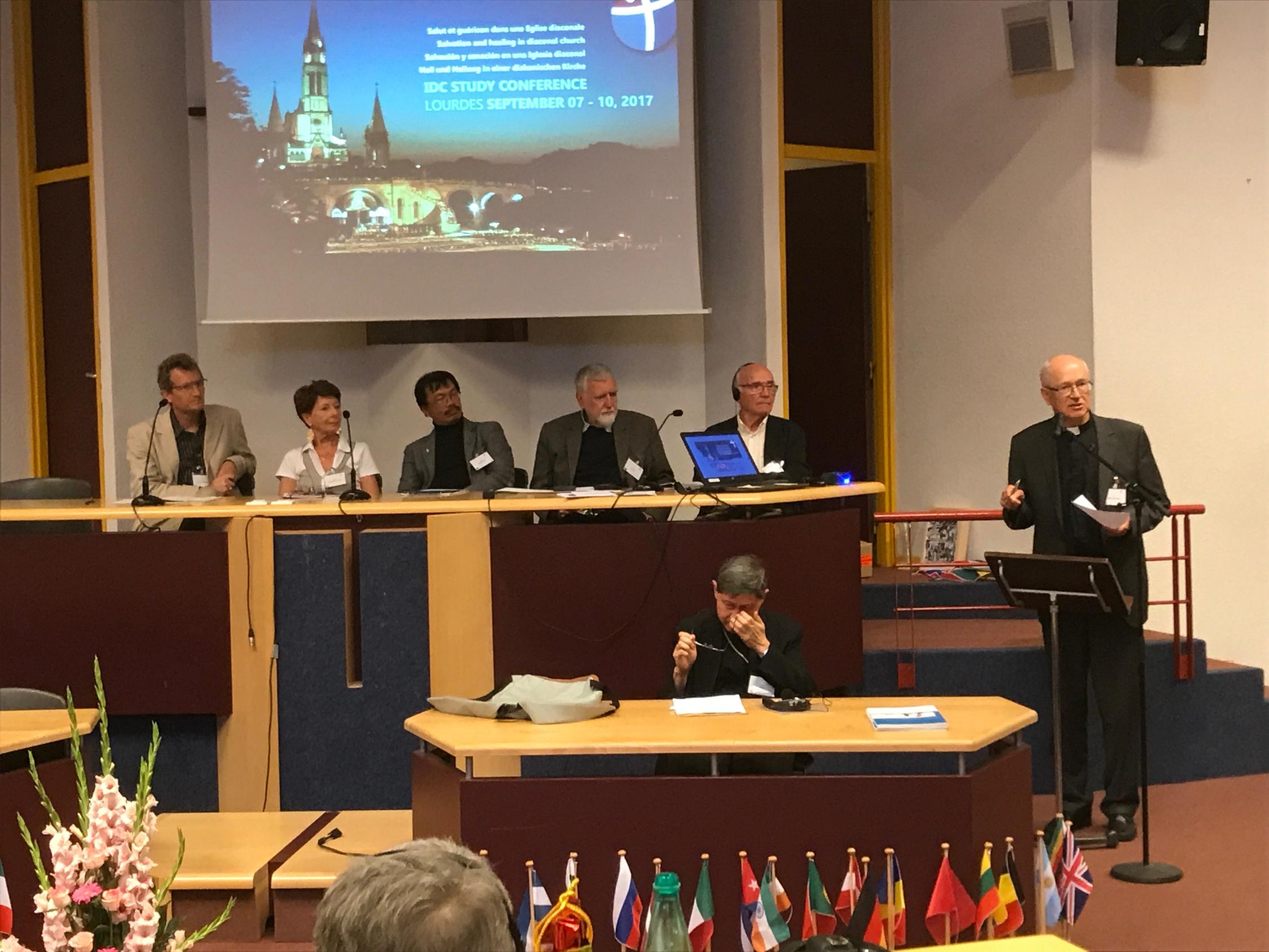 Kardinal Tagle und Dr. Nordstokke