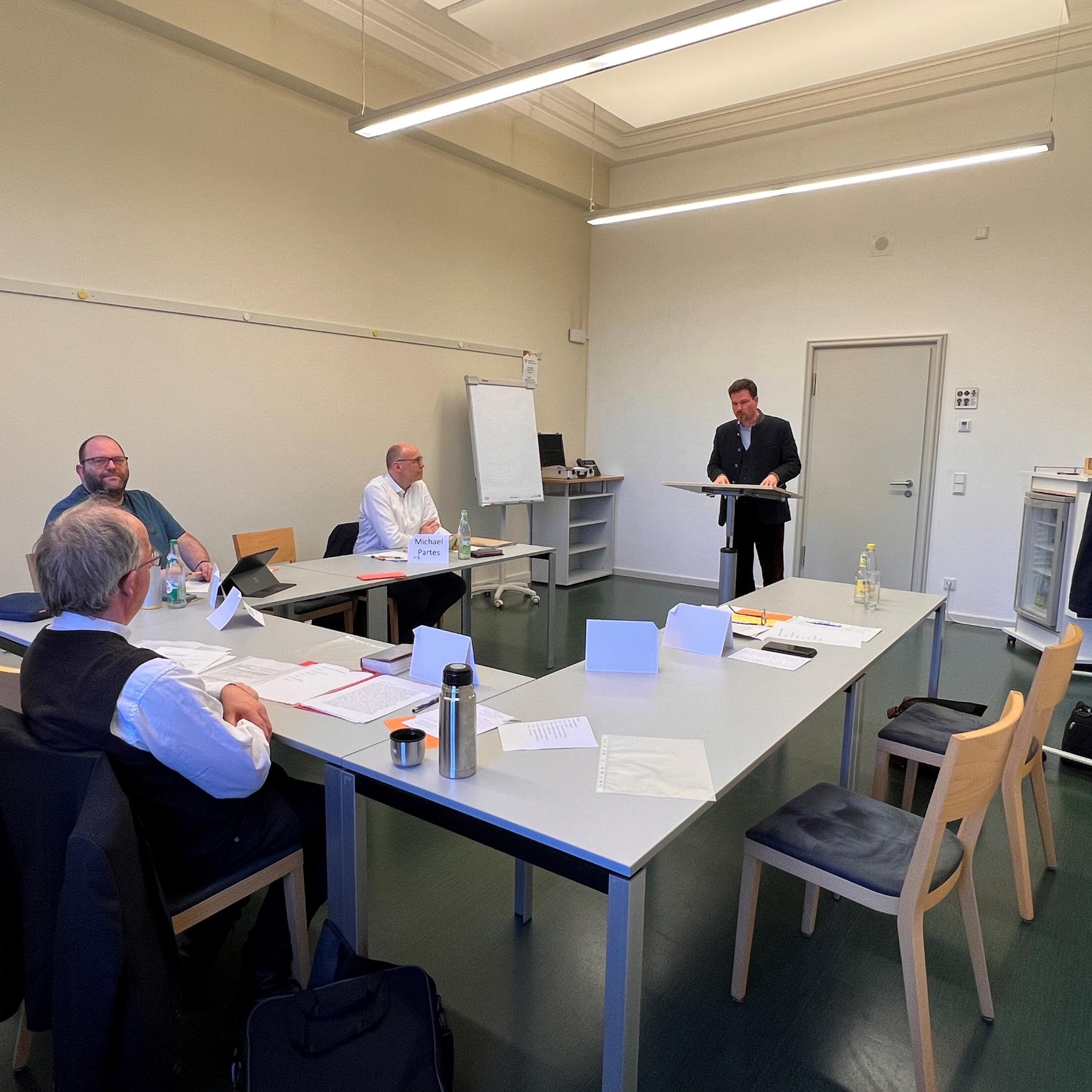 Ausbildung von Diakonen